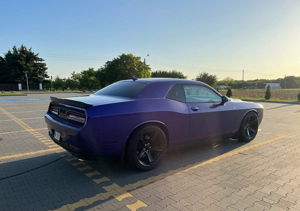 Dodge Challenger cena 154000 przebieg: 79000, rok produkcji 2015 z Ostrołęka małe 301